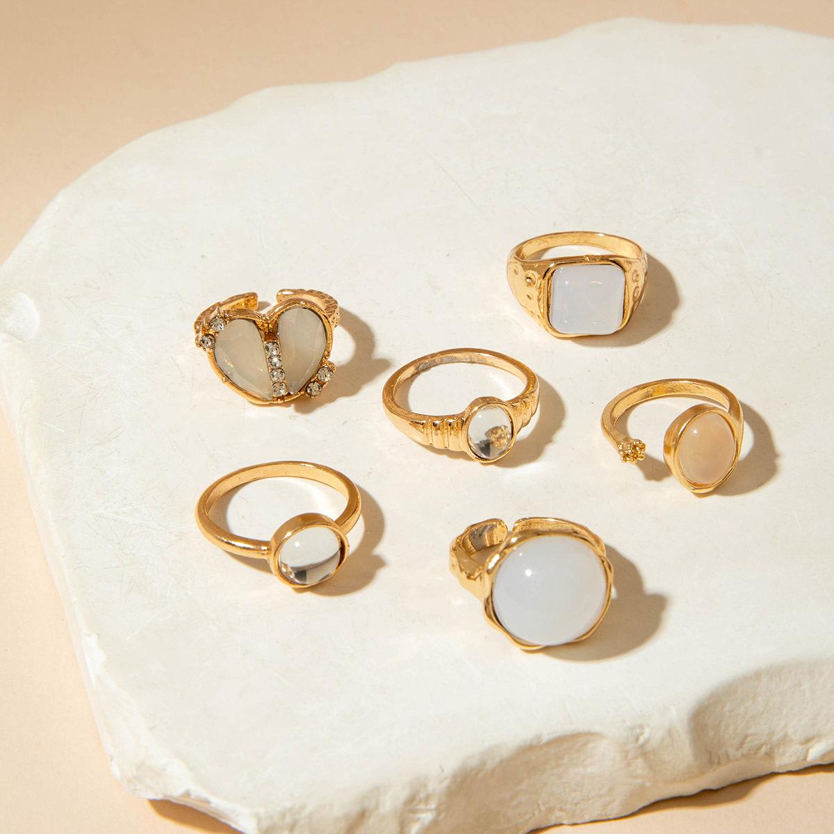 

Sweet and cool full of diamonds stacked with cherry blossom pink love diamond-set gemstone ring set ins opening adjustment ring