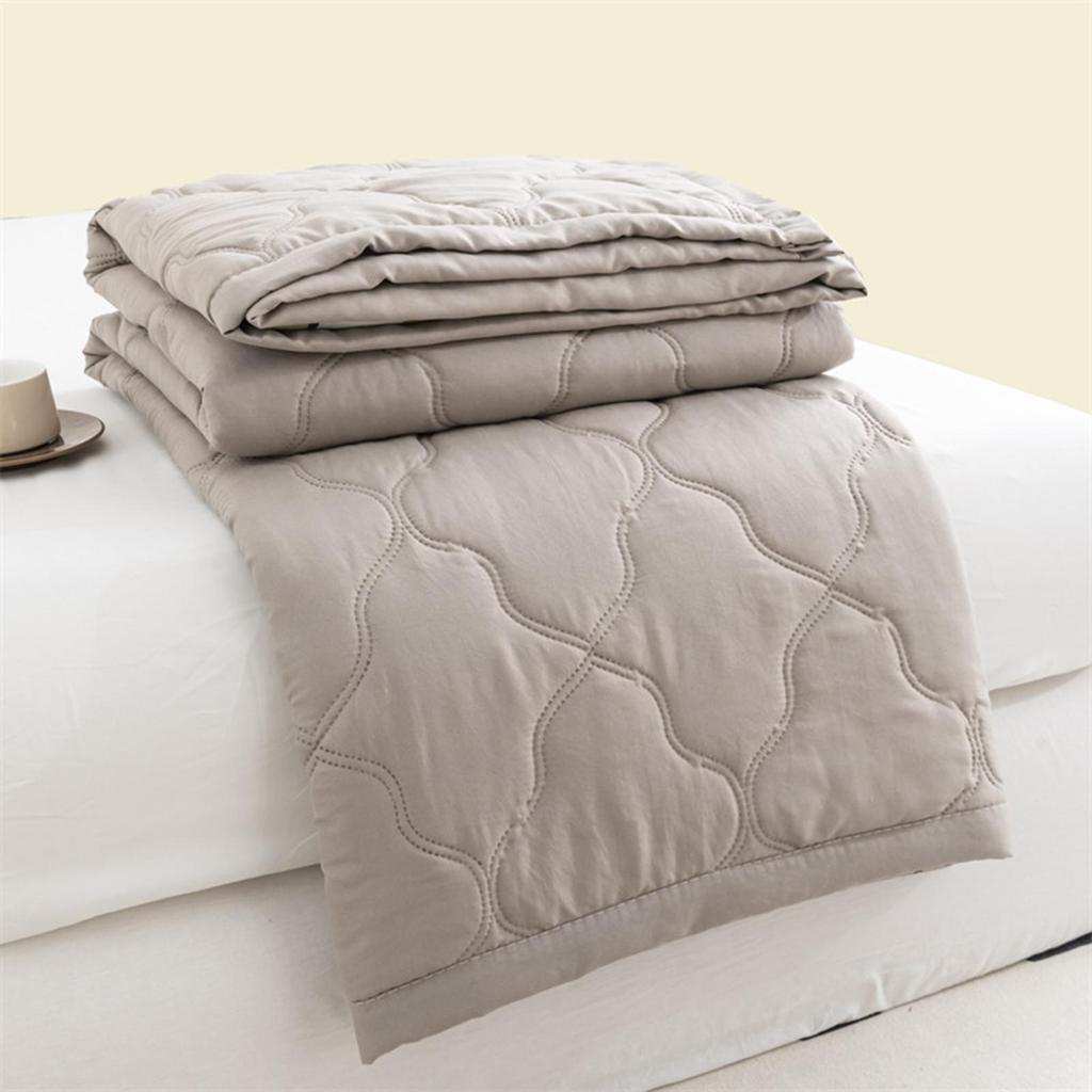 Kühlende Decke fürs Bett, seidige Klimadecke, leichte gekühlte Sommerdecke mit doppelseitigem kaltem und kühlendem Stoff