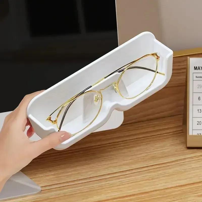 1Pc Wall Mounted Glasses Storage Box Punch-free for Myopia and Sun Wall Display High-end Sunglasses Storage Rack