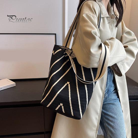 Women Shoulder Bag Wave Braided Texture Contrast Color Large Capacity Open Design Lightweight Portable Handbag for Daily Travel Commuting