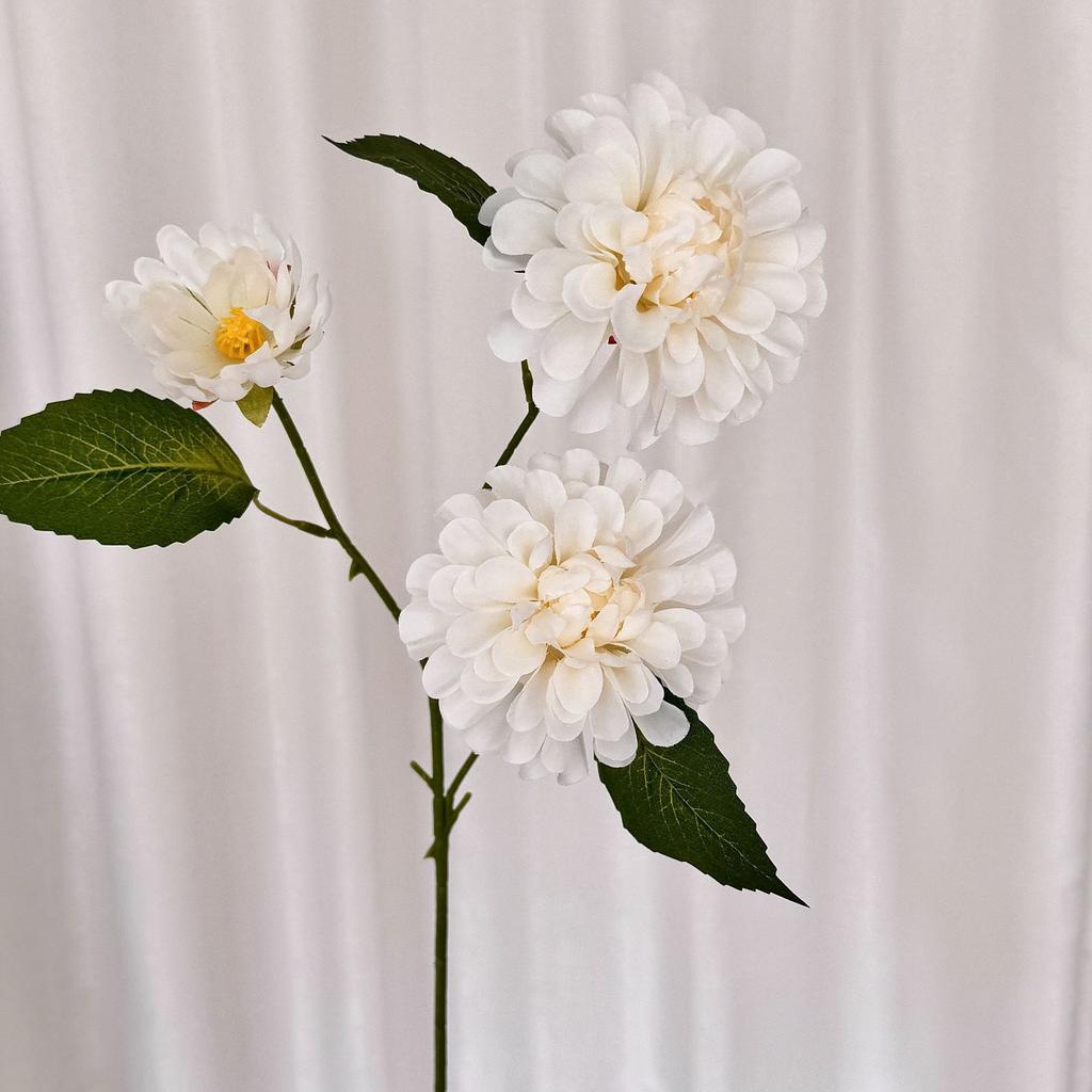 3-Head Dahlia Simulated Flower Silk Flower Fake Flower Dark Fragrant Ball Chrysanthemum Home Decoration Wedding Hall Flower Arrangement