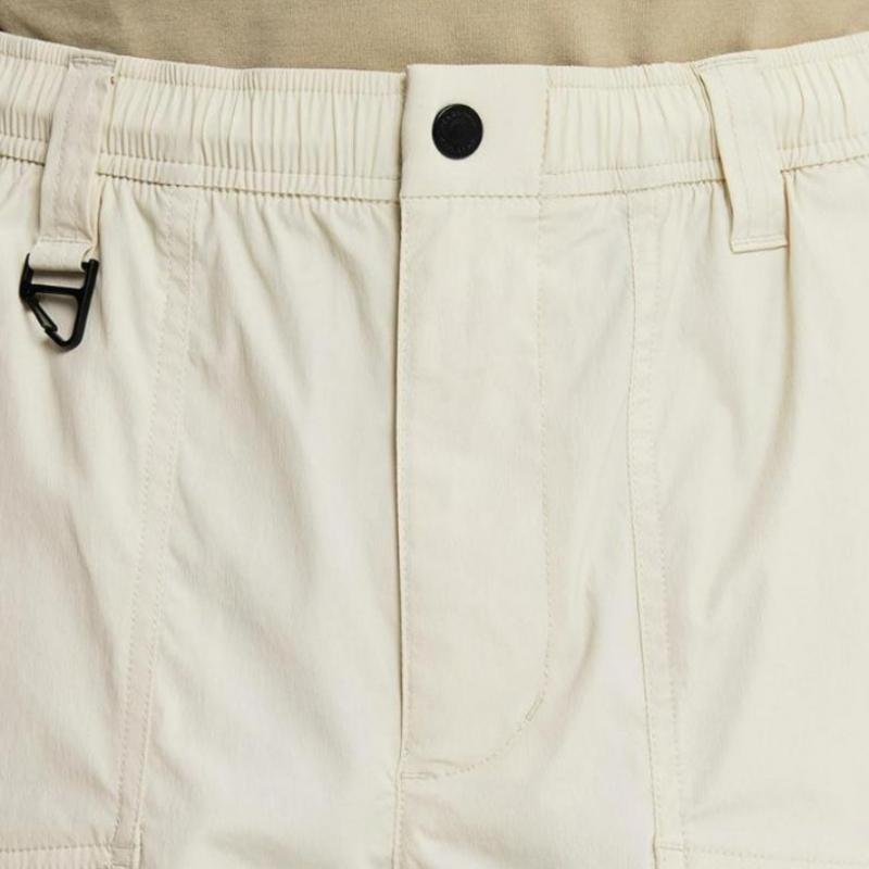 New Balance Uni Essentials Lightweight Stretch 4.5 Pocket Shorts