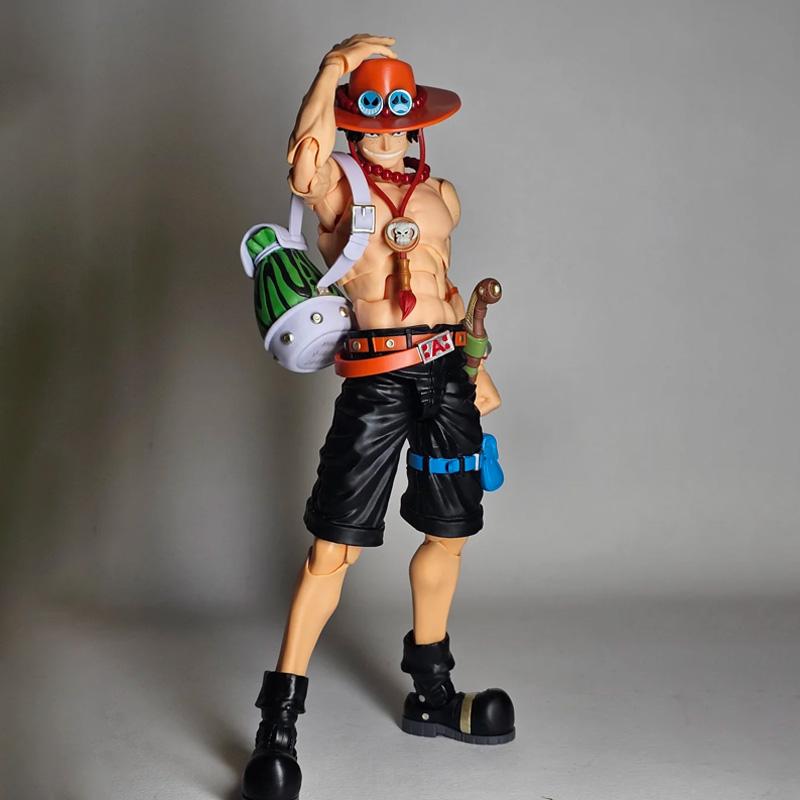 18cm Portgas D Ace Anime One Piece Figurine d'Action Articulée en PVC Décoration de Bureau Ornement Maquette Garçon Jouets Exquis Cadeaux