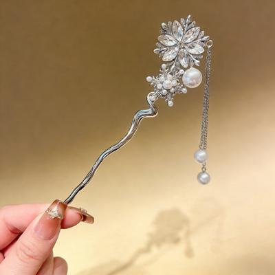 Elegant Fringed Snowflake Hairpin Simple and Modern U-shaped Hairpin High-end Hairstyle Hairpin Hanfu Head Accessory for Women