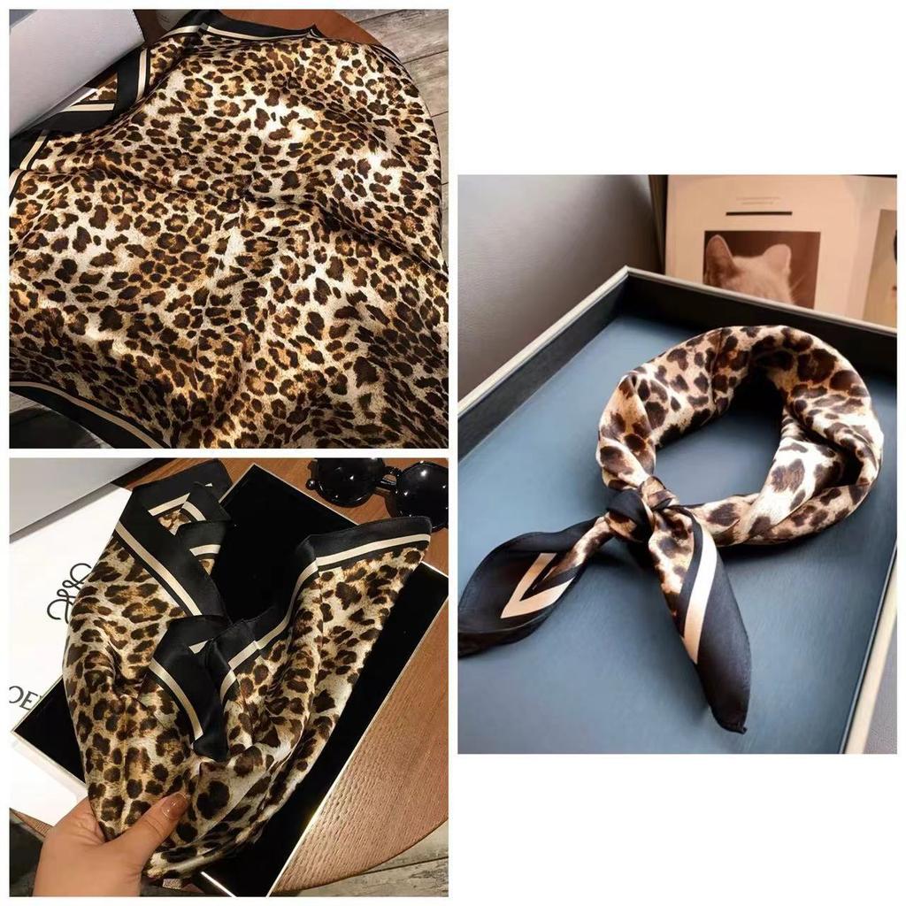 Eleganti Foulard di Seta da Donna Con Centinaia di Camicie, Assistenti di Volo, Decorazione Professionale, Protezione del Collo, Foulard, 70 Foulard Quadrati Piccoli.