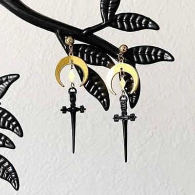 Personality Gothic Style Gold Color Crescent Moon Black Sword Charms Dangle Earrings for Woman Mysterious Jewelry Accessory Gift