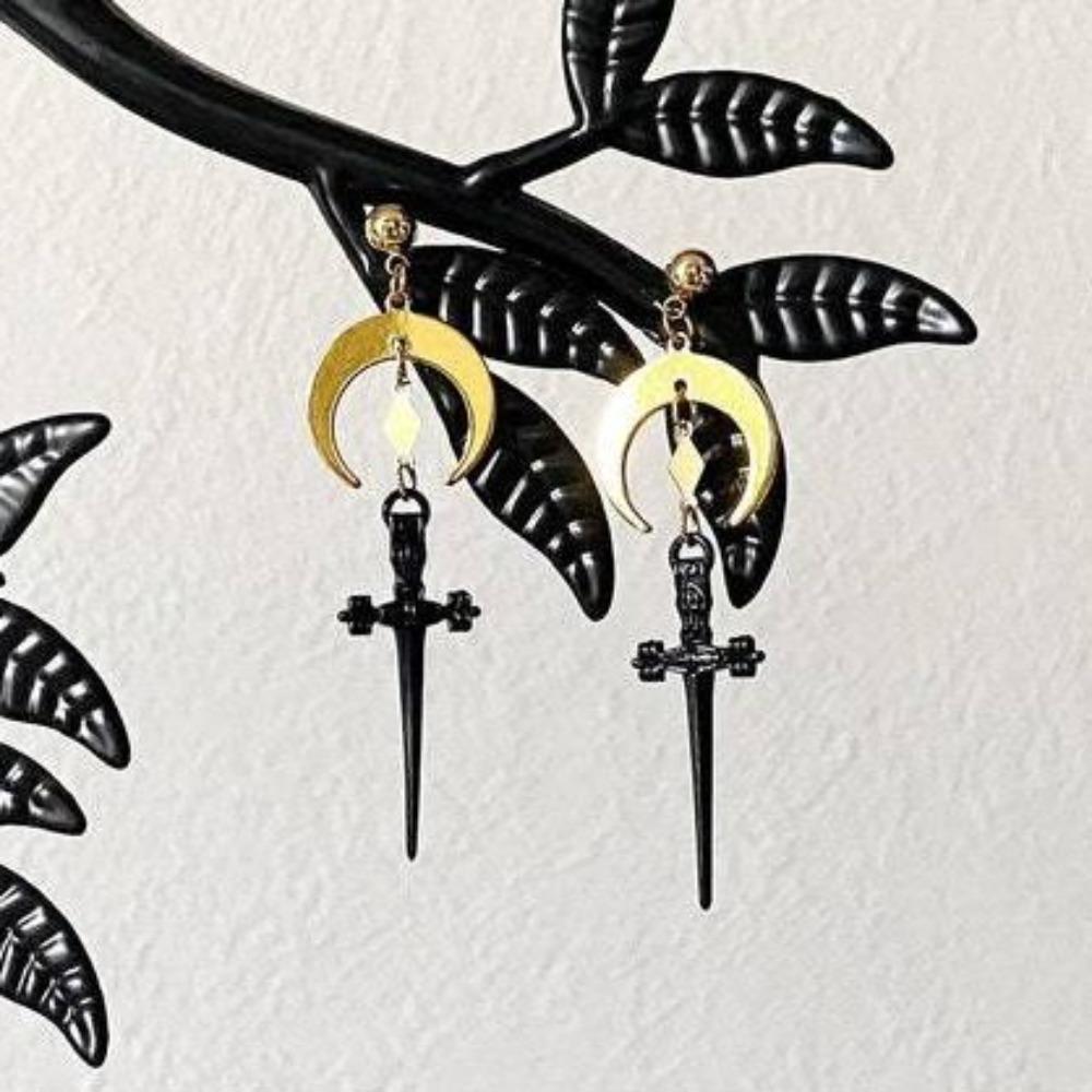 

Personality Gothic Style Gold Color Crescent Moon Black Sword Charms Dangle Earrings for Woman Mysterious Jewelry Accessory Gift