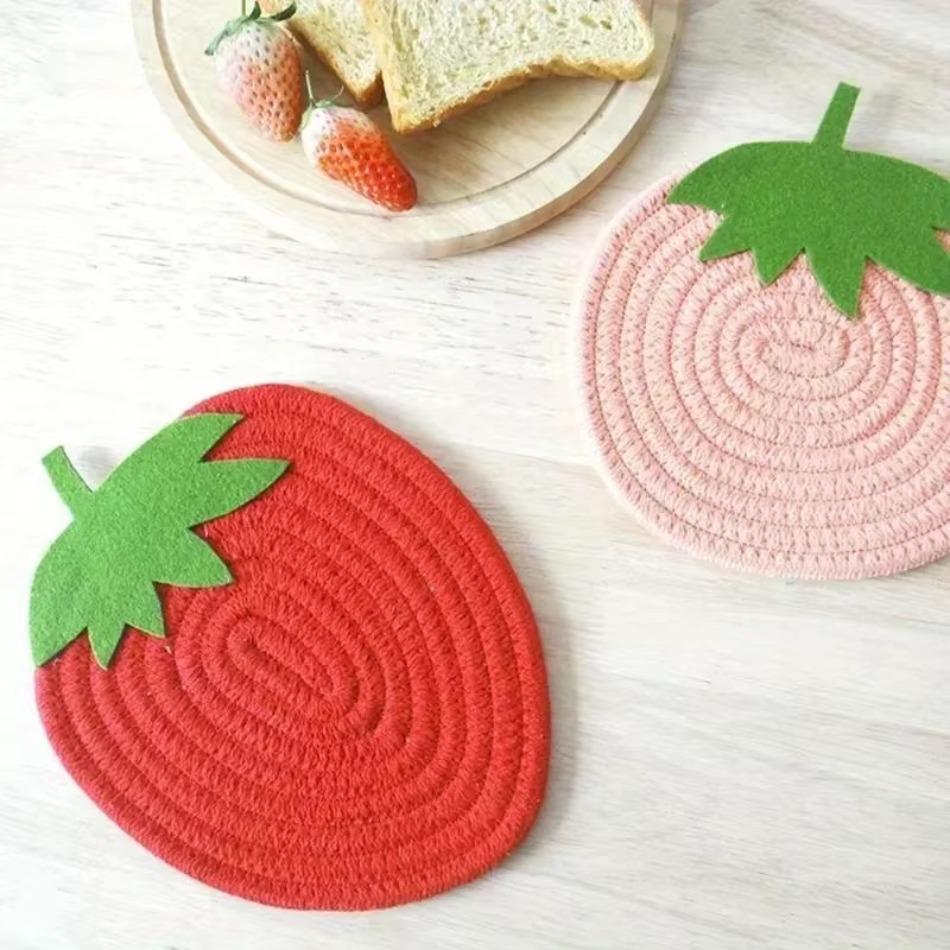 Cute Fruit Series Cotton Rope Meal Mat Non-Slip Coaster Jacquard Technique Heat Insulation Mat Featuring Strawberry Pumpkin Leaf