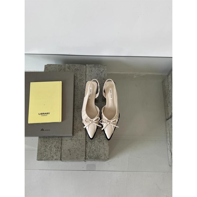 

Pointed back with pleated fashion bow bag head sandals temperament thick heel with skirt fashion sandals women 35