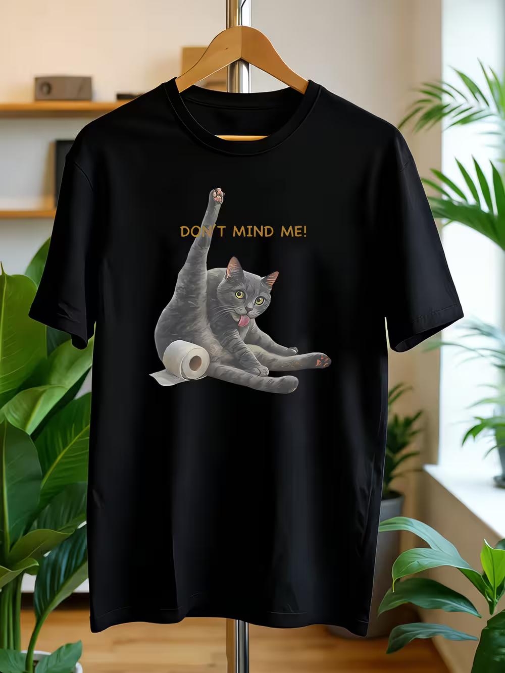 Don T Mind Me  Cat Pose T-Shirt L