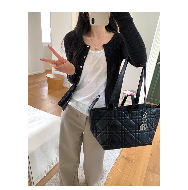 Korean Style Grey Round Neck Knit Cardigan for Women - Autumn/Winter Slimming Long Sleeve Top