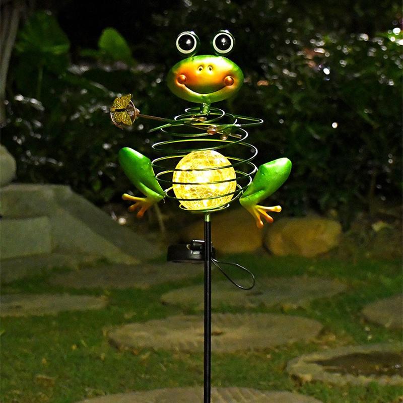 Solar LED Frog Animal Garden Lights Outdoor Waterproof Metal Stake Lawn Lights for Yard Park Villa Pathway Landscape Decoration