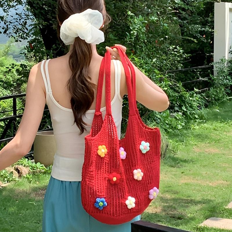 New Summer Hollow Out Knitted Single Shoulder Bag Women Chic Flowers Large Capacity Commuter Tote Bags Casual Underarm Bag