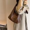 Bolsa de ombro vintage de couro PU de grande capacidade para mulheres, bolsa transversal de cor sólida e macia, bolsa tote para uso diário
