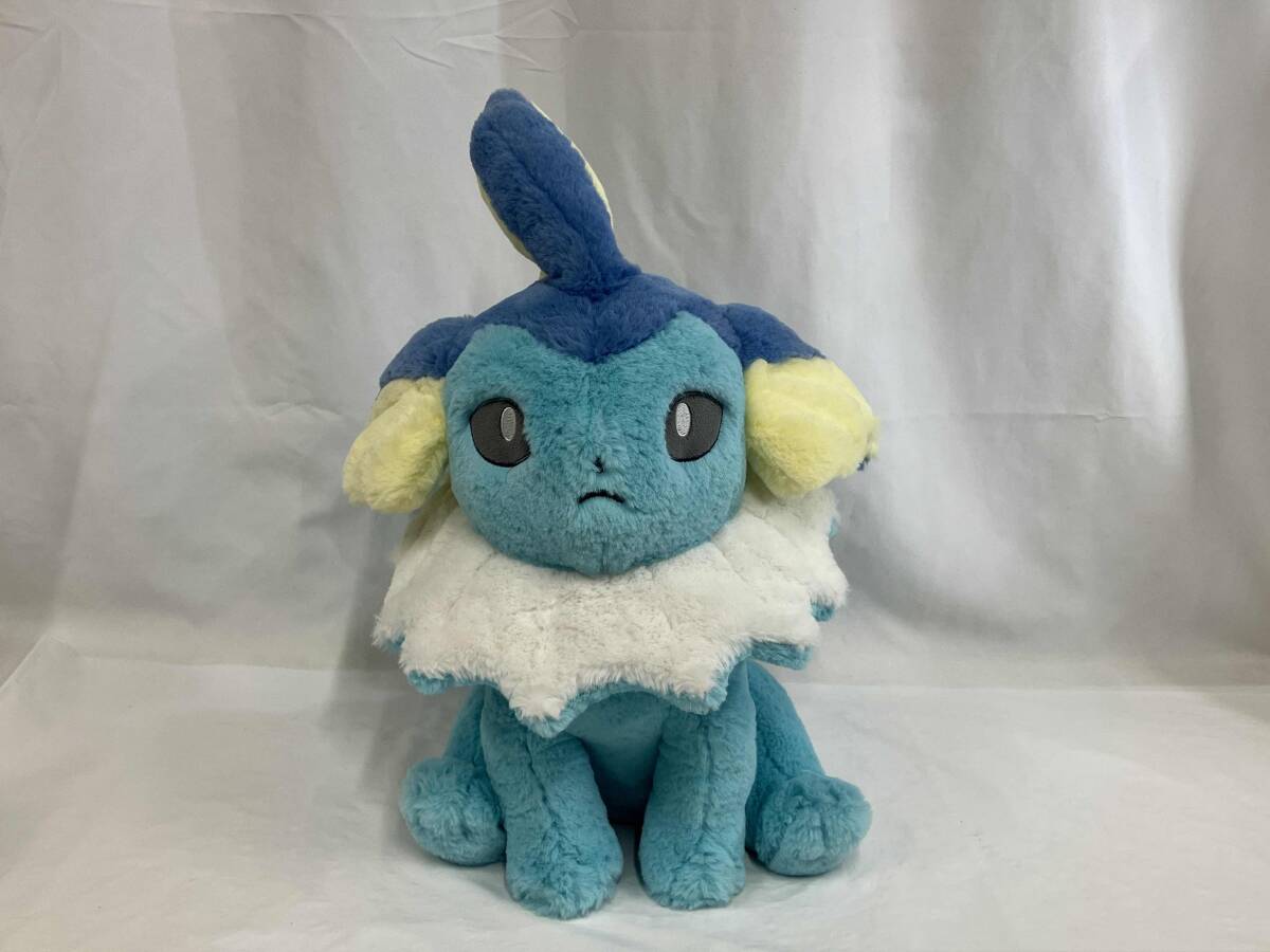 [USED]Current condition Vaporeon fluffy huggable plush toy from Pokemon Center