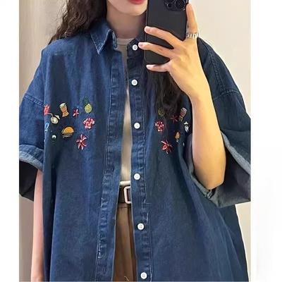 Women's Denim Short Sleeve Shirt Floral Embroidered Loose Fit Vintage Shirts Casual Button Down Comfort Summer Lady Top