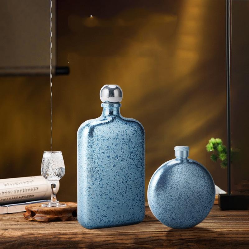 Thickened High-End Pure Titanium Square Travel Decanter, Portable Pocket Whiskey/Wine Decanter, Pure Titanium Gift Wine Bottle