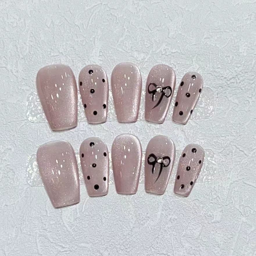 

Стиль Хепберн Носимая броня Ручная работа Простой горошек Кошачий глаз Нейл-арт Ледяной градиент Съемный патч для накладных ногтей Large L