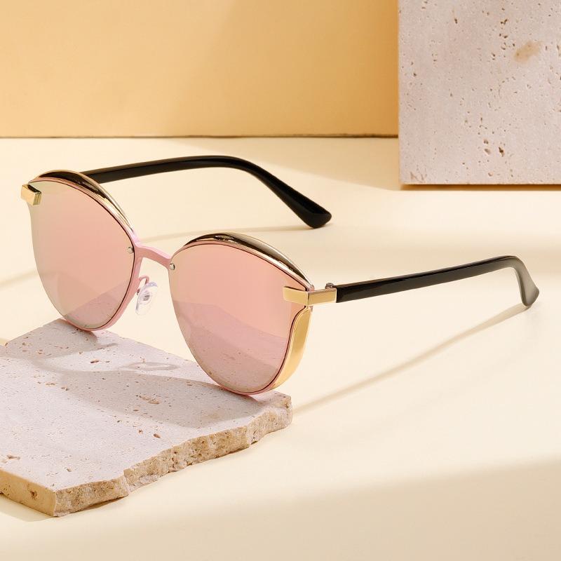 New Ins Popular Cat Eye Sunglass Women Brand Designer Polarized Oval Mirror Sun Glasses for Ladies Party Shopping Eyeglasses