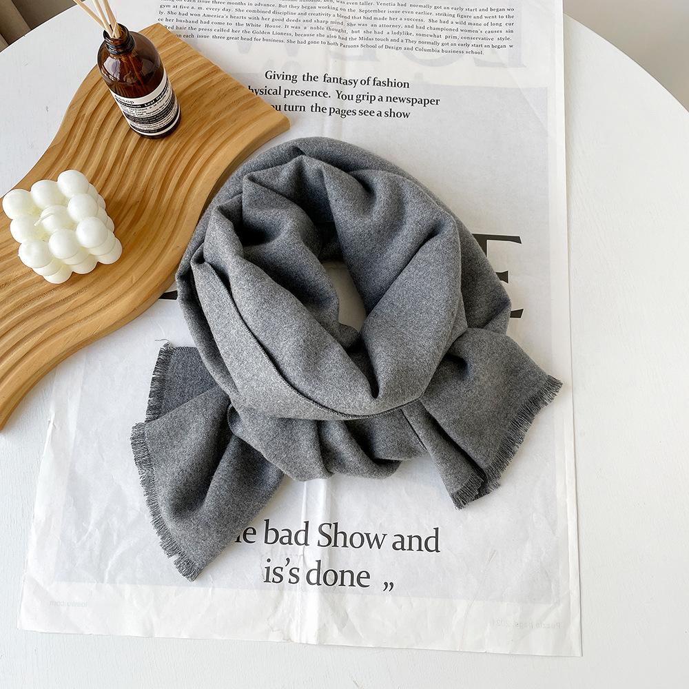 European and American fashion scarves Men's autumn and winter cotton scarves Warm decoration with coats Solid color scarves Wholesale