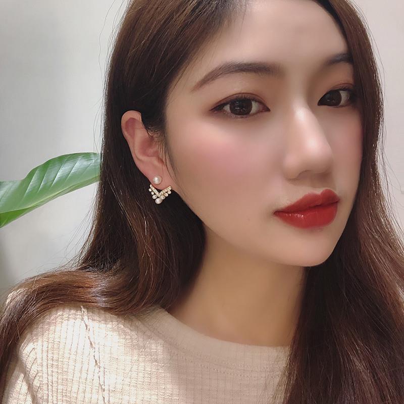 Damen Ohrringe Perlen- und Diamantohrringe Vor und Nach dem Hängen Federn Temperament Sanfte Vielseitige Ohrringe Weibliche Senden Freundinnen