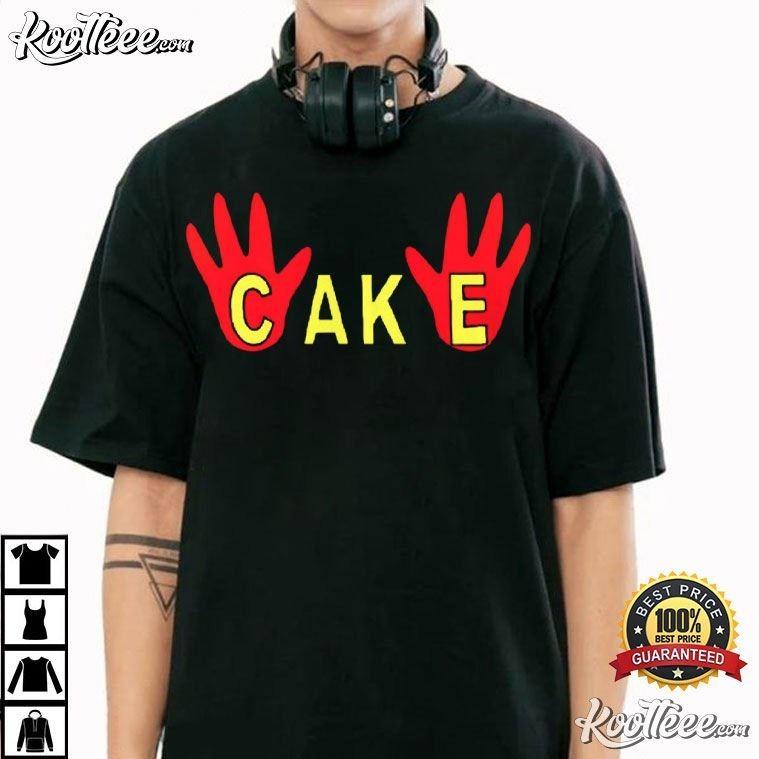 Bobs Burgers Cake T-Shirt XXL