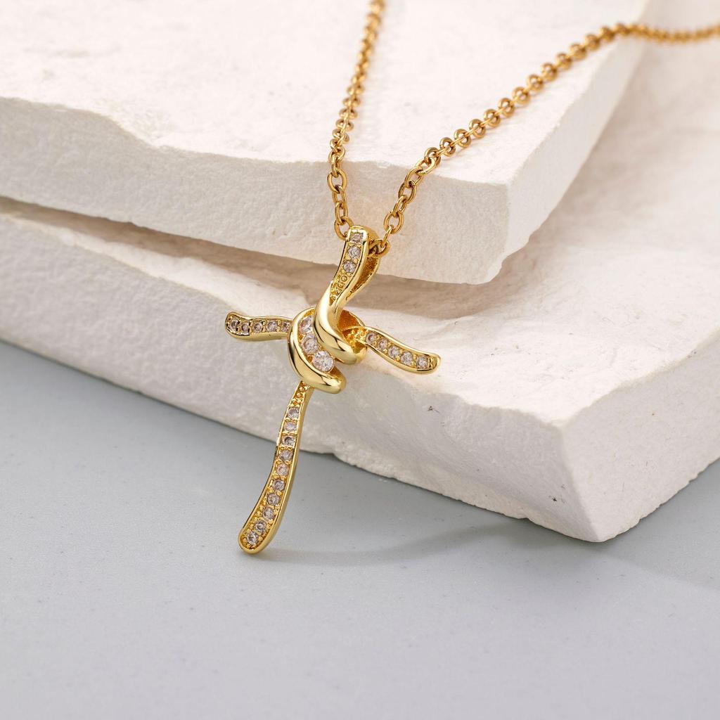 Gold Cross Pendant Necklace - Non-Fading, Light Luxury Style, Christmas Gift, In Stock