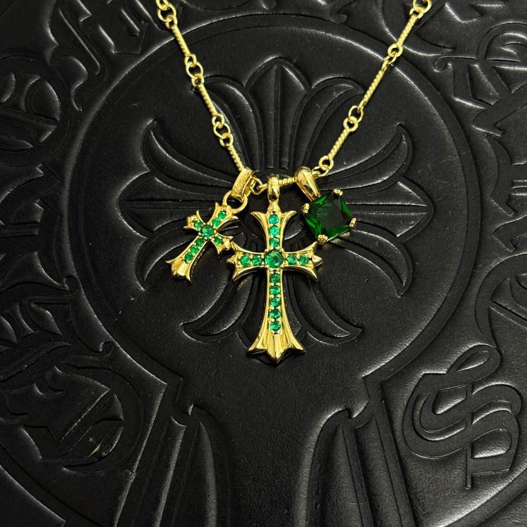 Chrome Hearts Retro Distressed Double Cross Square Pendant Necklace - Unisex Fashion Accessory