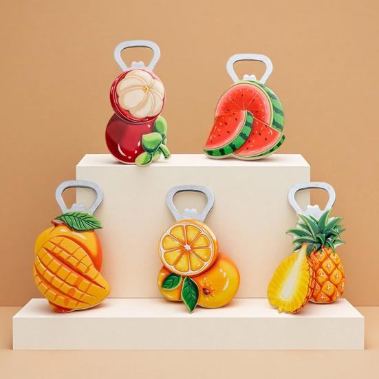 Magnetischer flaschenöffner in fruchtform mit kühlschrankmagnet kreativer bierdeckelentferner für die küche stark magnetische rückseite cartoon frucht küchenmagnet für
