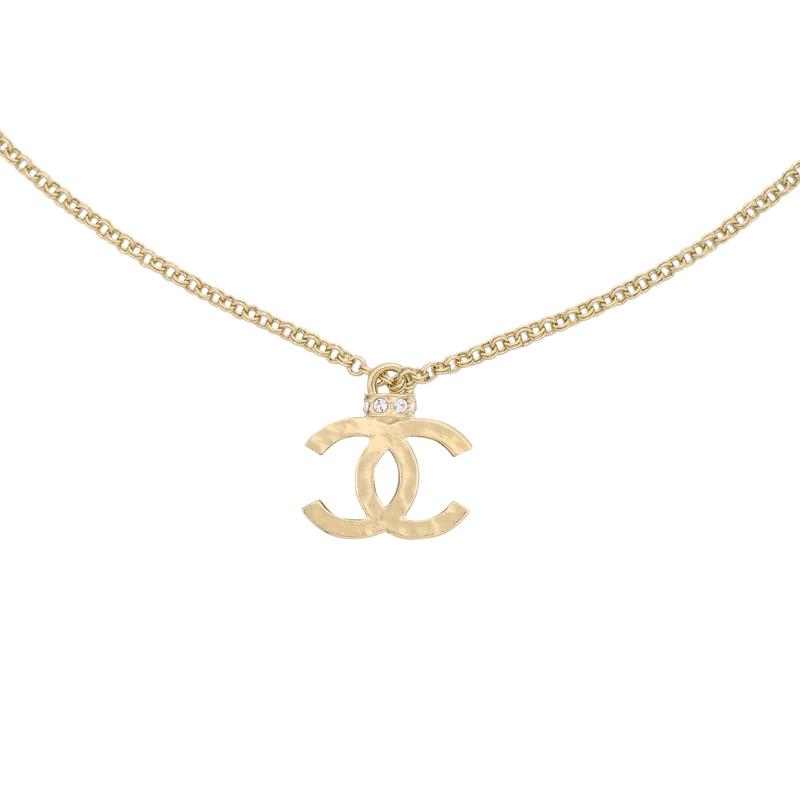 CHANEL [24P Spring and Summer Style] Solid Color Double C Decorated Pendant Necklace Women's Gold