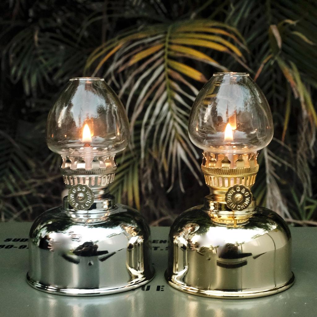 CAMPGEEKS Oil Lantern, Mini Kerosene Lamp, Vintage Paraffin Oil Lamp for Camping, Outdoors, and Home Use, 88mm Wide x 130mm High (Gold)