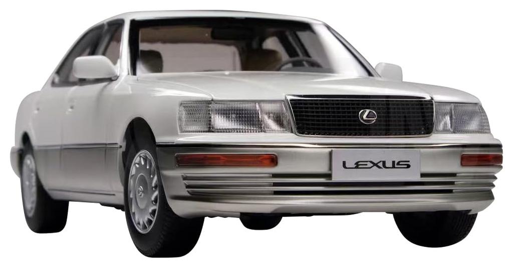 FREESTYLE XiaoGuang MODEL Scale Lexus LS400 1993 White Finished Product 8230811W 1/18
