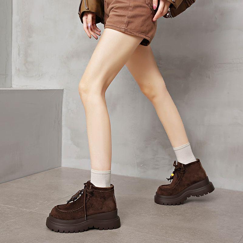 Korean version of fashion design sense versatile lace-up Martin boots women's comfortable casual short boots new in autumn and winter 2025