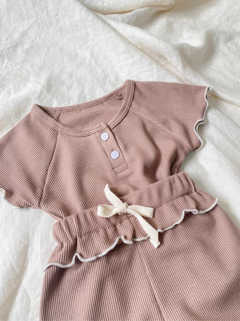 Girls' Short Sleeve Waffle T-shirt & Shorts Summer Two-piece Set