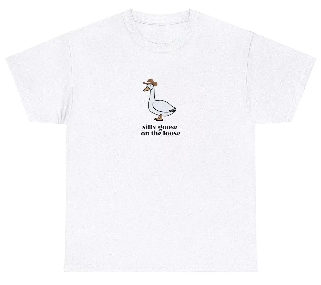 Silly Goose On The Loose T Shirt Funny Saying Goose Lover Humor Meme Novelty Tee M