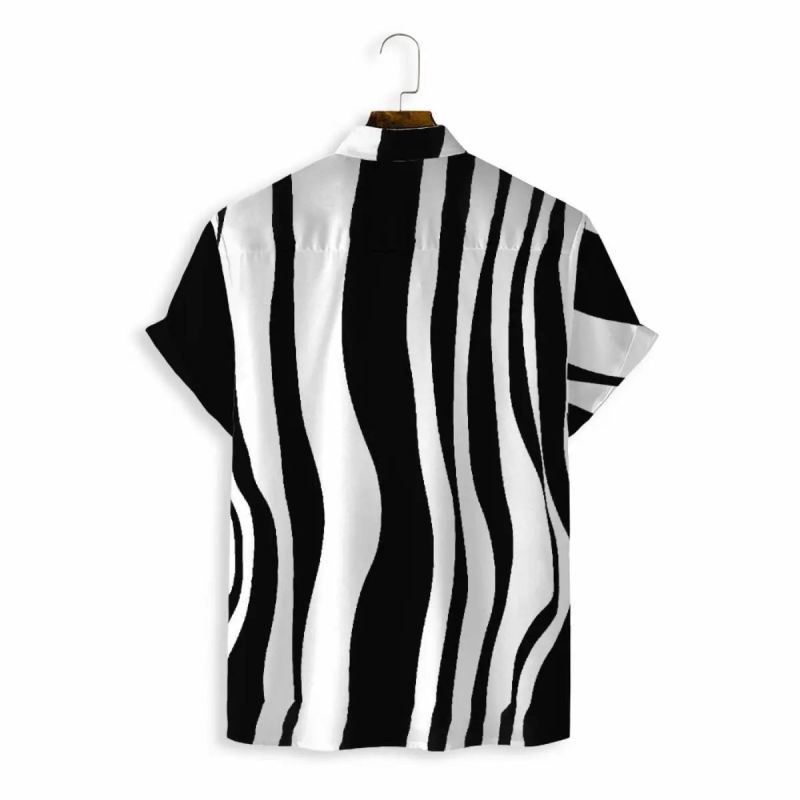 2024 Summer Korean Version Slim Fit Personalized Print Black and White Striped Shirt Casual Loose Short Sleeved Shirt for Men