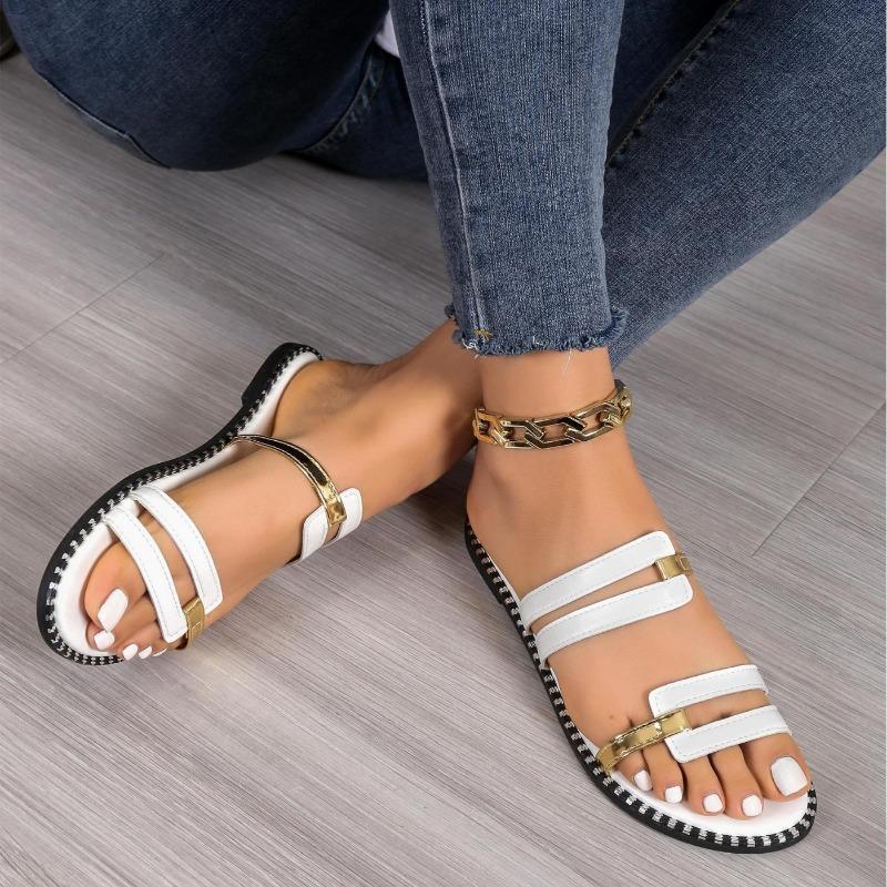 Cool Slippers Women's Summer Fashion Outer Wear Versatile Rivet Clip One-word Slippers Women's Large Size Flat Beach Shoes Women's Drag