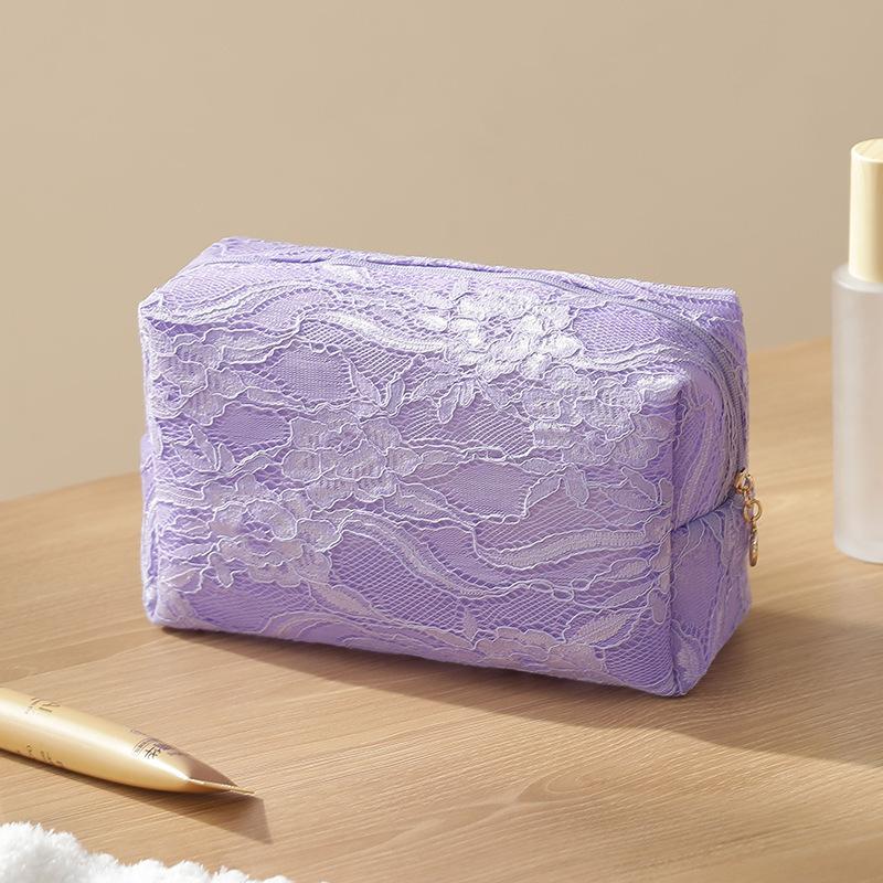 Light Luxury Lace Cosmetic Bag Mesh Dinner Bag Portable Toilet Bag Travel Storage Bag Bag Bag Bag Popular Bag