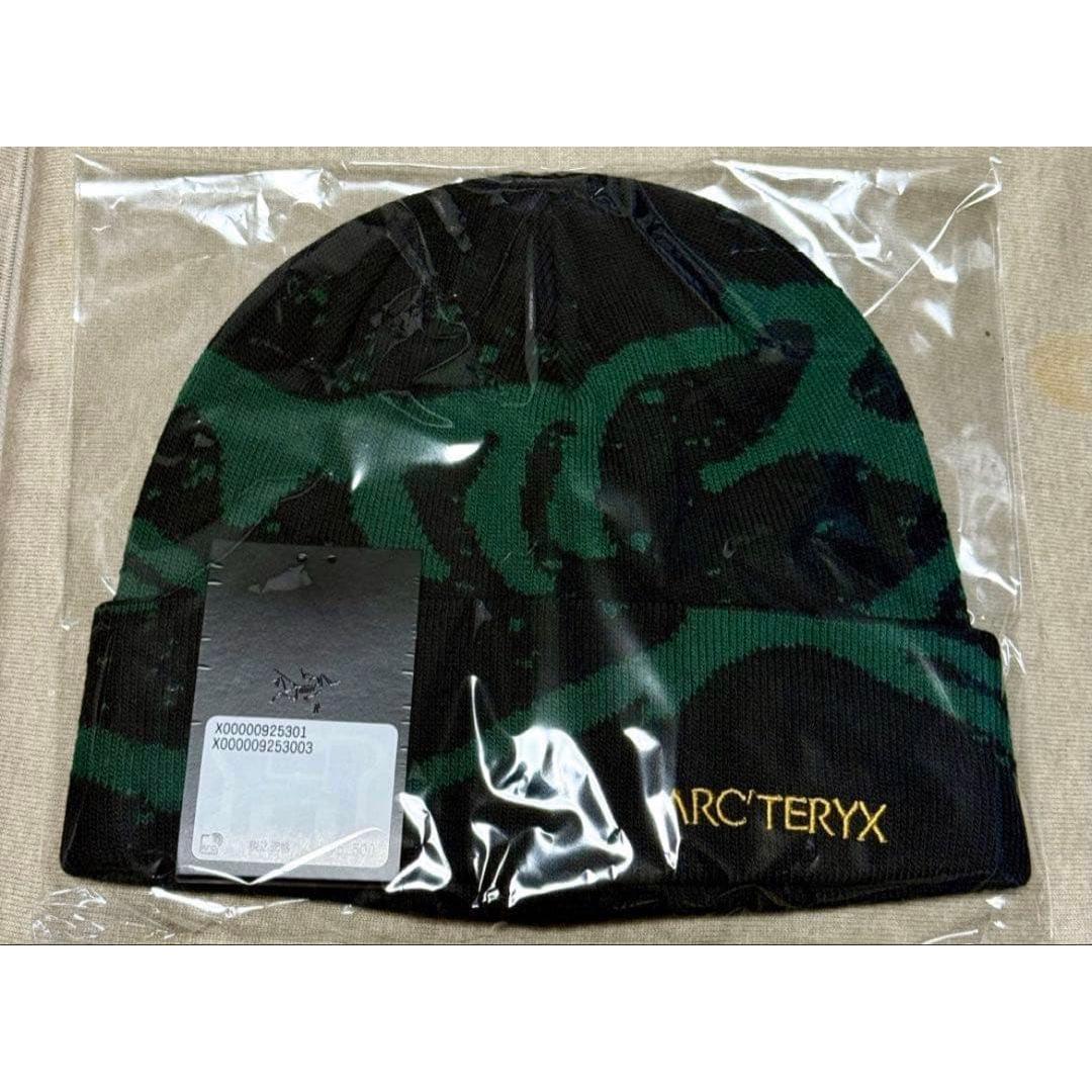 Used ARC TERYX Grotto Toque Dark Magic