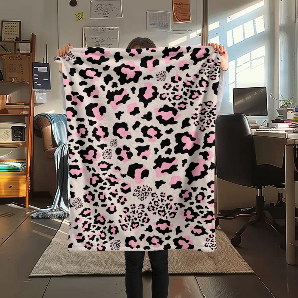 1Pc Pink Leopard Pattern Print Flannel Blanket, High Quality Comfortable for All Seasons, Home Decor, Warmth and Comfort, Perfect for Gifts