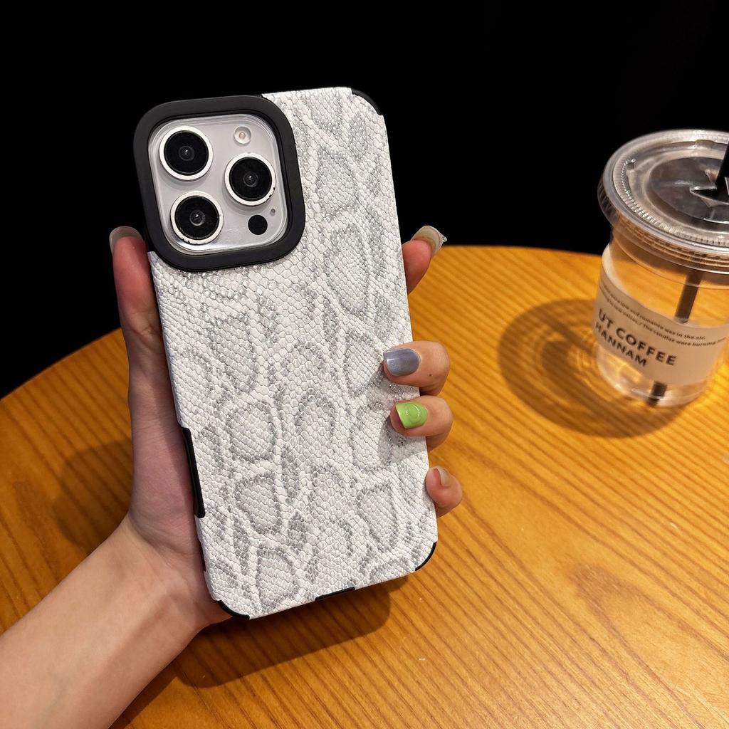 Suitable for Iphone16promax, Snake-patterned Phone Case, Apple 15 Wristband Stand, 14 Magnetic Protective Case