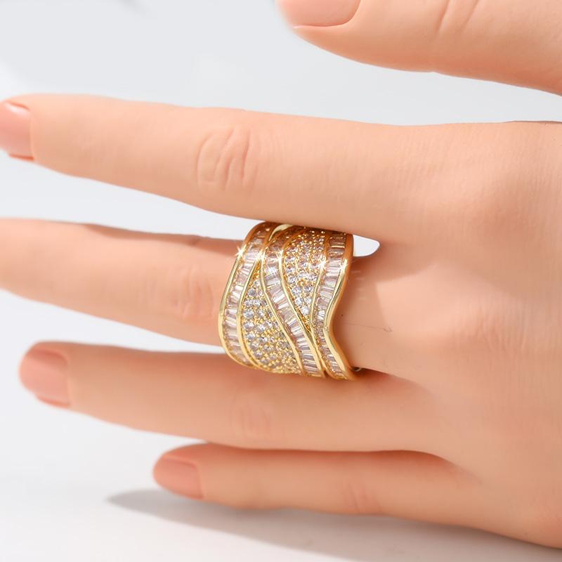 Gorgeous Inlaid White CZ Women's Ring Aesthetic Gold Color Geometry Daily Wear Party Jewelry Anniversary Gift