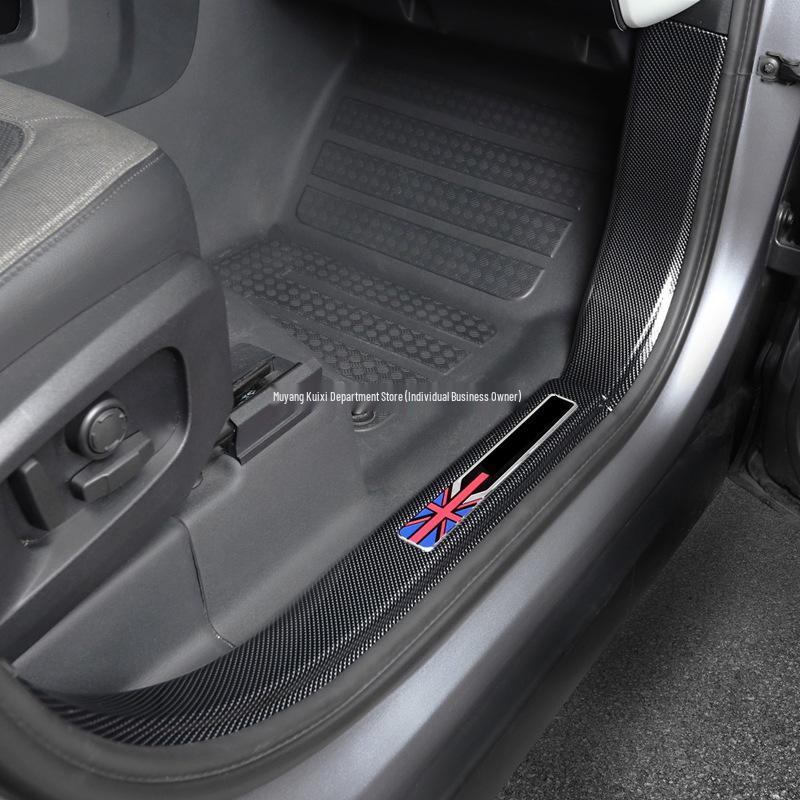 Fits 2020-2025 Land Rover Defender Kick Plates: Tailgate Scratch-Resistant Sill Strips for Interior Modification.