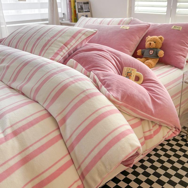 Winter Milk Fleece Bed Four-piece Set Thickened Coral Fleece Bed Sheet Quilt Cover Three-piece Bedding