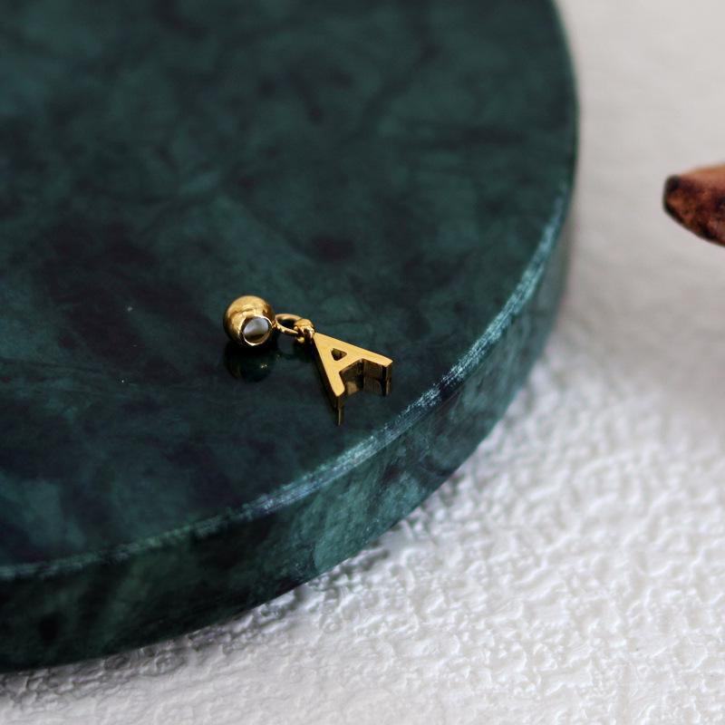 DIY Letter Necklace: 26 English Letter Pendant, Pull-Out Chain, Personalized Single Pendant Accessories