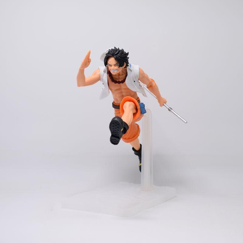

ONE PIECE Бойове видання, Луффі, Мрія, Ейс, Сабо, Біг, Три брати, Фігурка в коробці