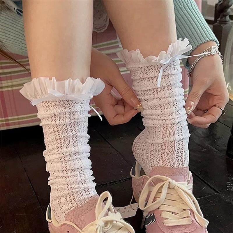 Ladies Summer Thin Bow Lace Edge Ballet Wind Mid Tube Pile Socks