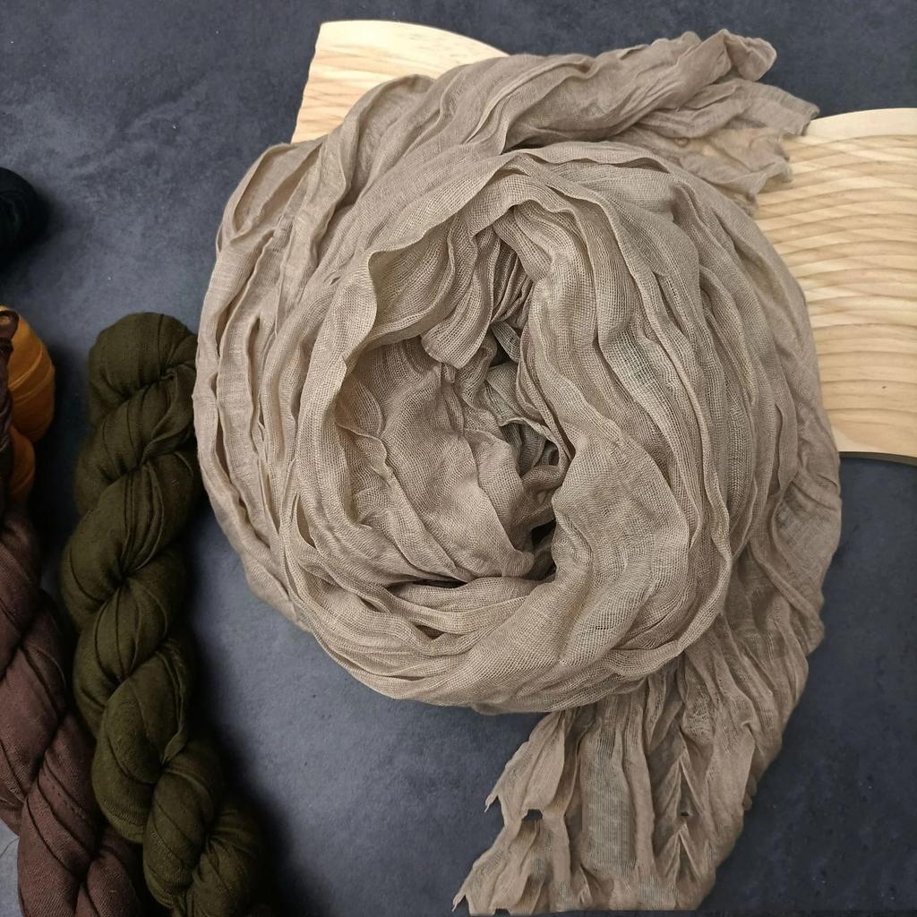 Vreovor Solid Color Scarf Retro Autumn Winter  Imitation Silk Pleated Green Retro Thin Long Strip Shawl Men And Women'S