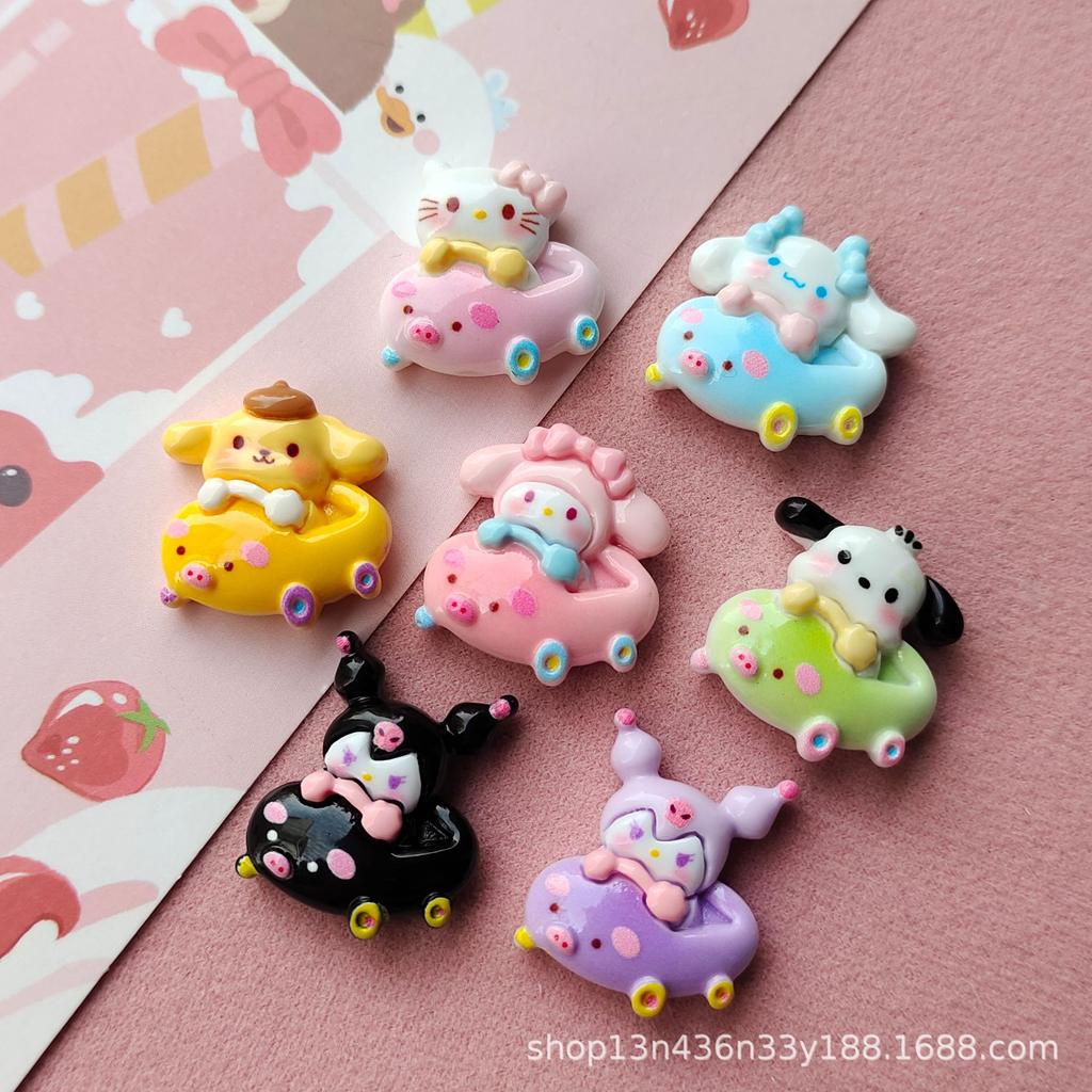 10Pcs Kawai Bright Surface Cartoon Pig Car Series Resin Flat Back Scrapbook Figurine Diy Bow Decor Accessories Crafts A5