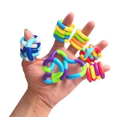 1 / 3 / 5 Stuks Vermakelijk Plus Leren Twist Muziek Puzzel Speelgoed Ideaal voor Kinderen Vent Vervorming Touw Knoop Druk Volwassenen Stressverlichting